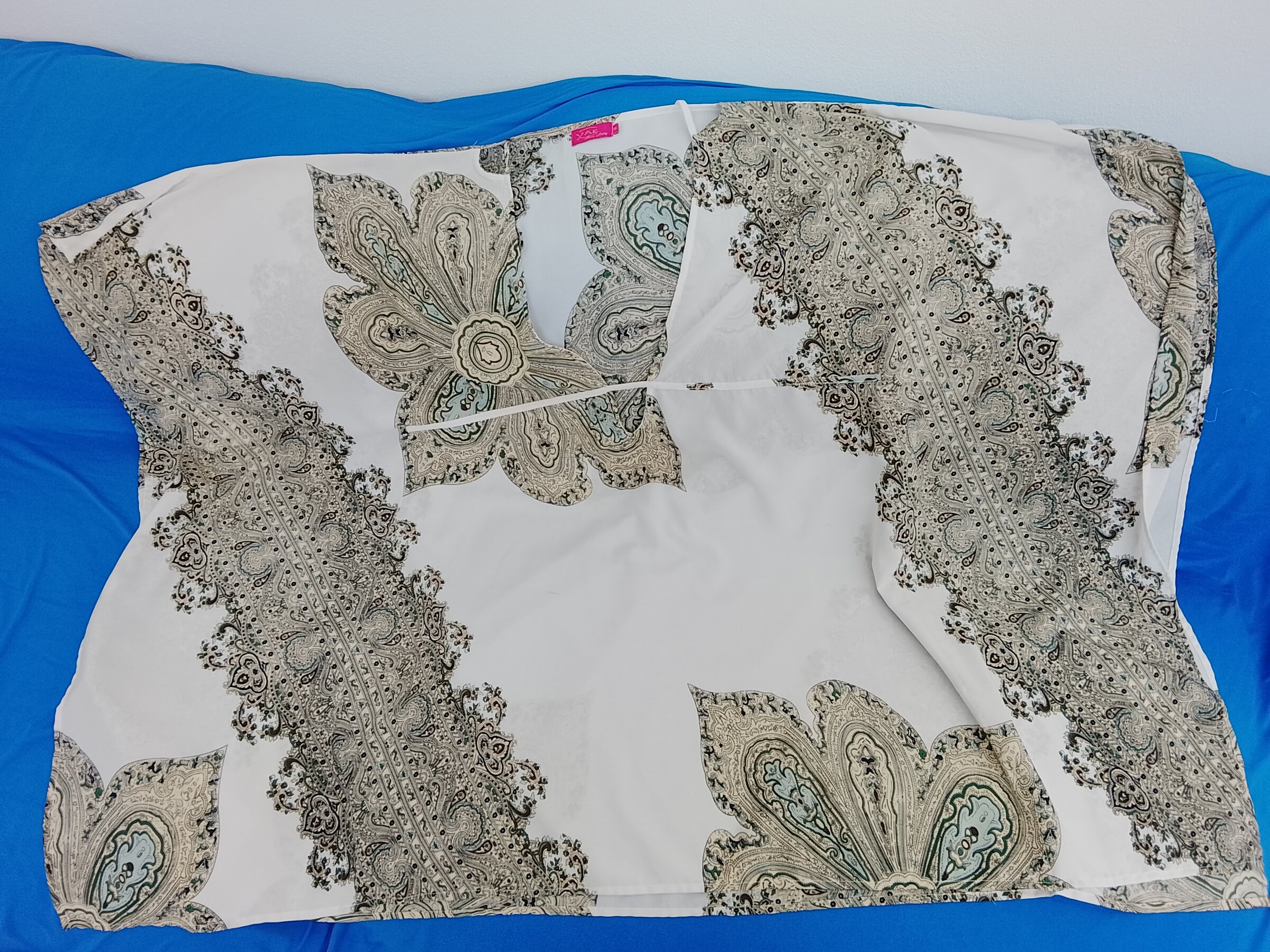 Maglia decorata