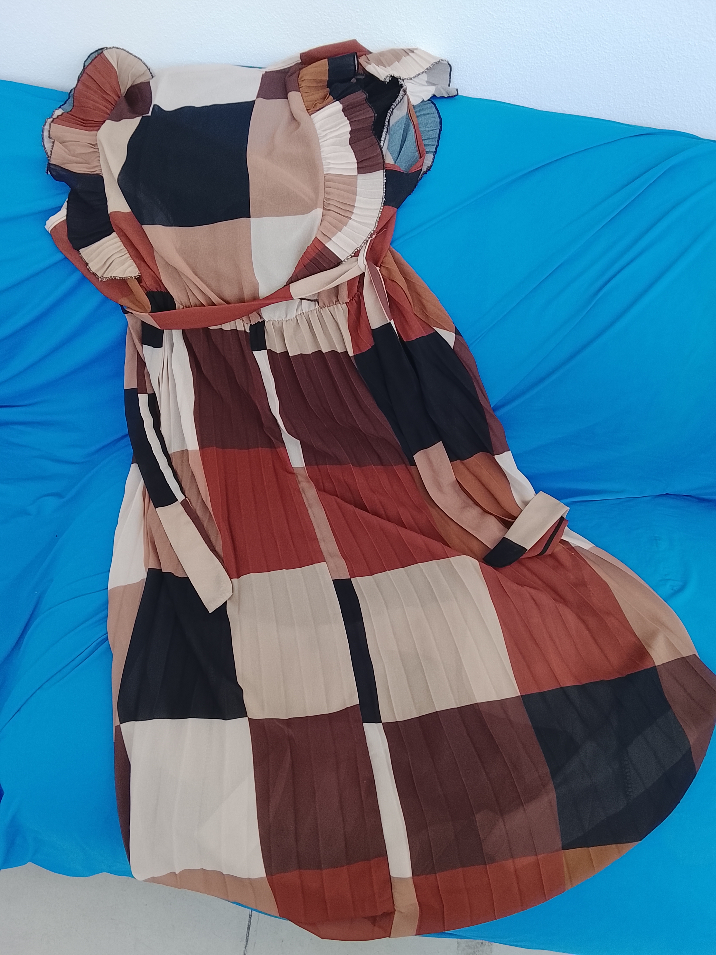 Abito estivo con pieghe plissè